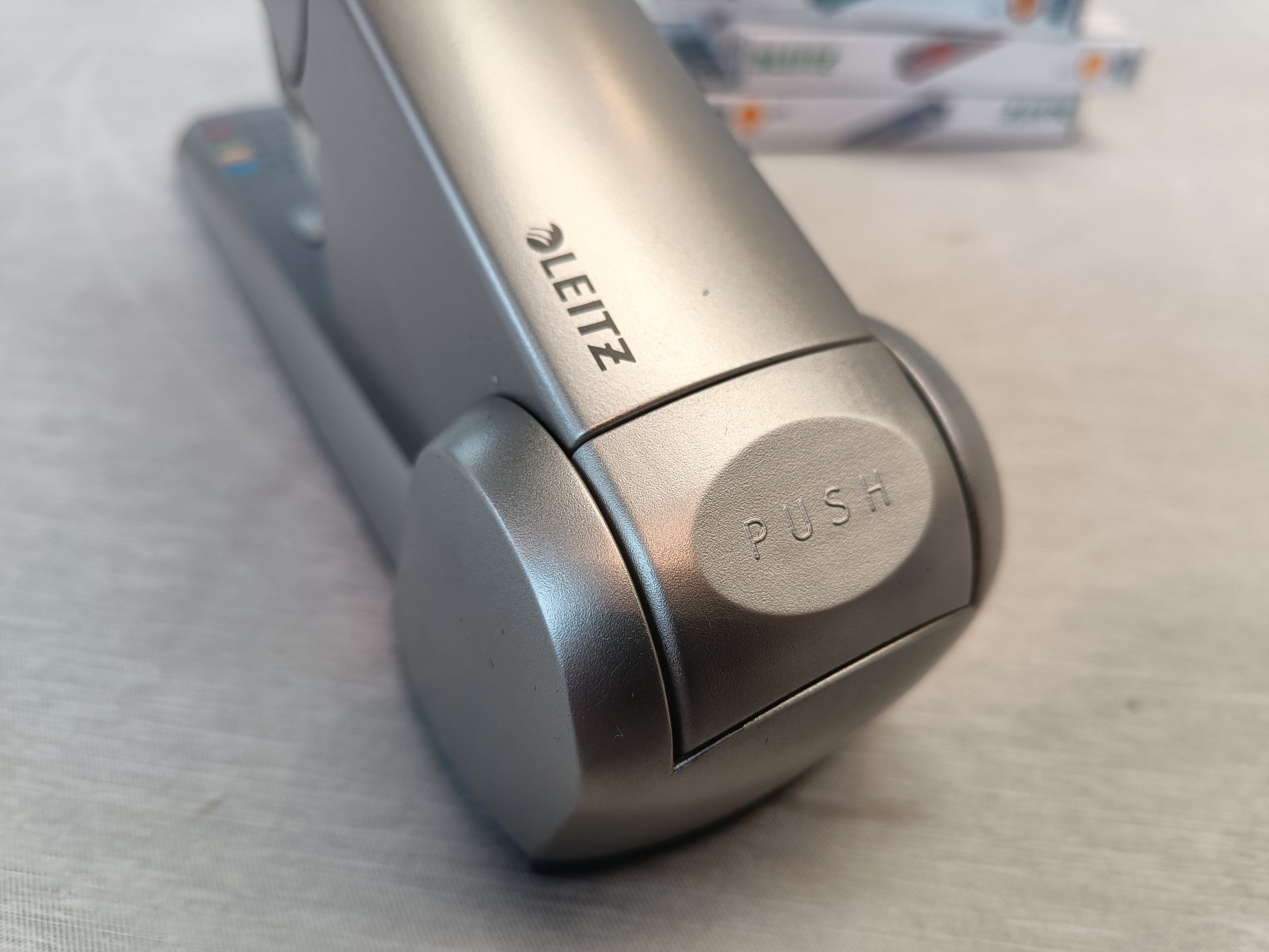 Hæftemaskine Leitz 5551